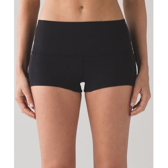Lululemon Shorts Womens 4 Simply Bare Shorts 2 High Rise Black Yoga Running - Picture 4 of 14